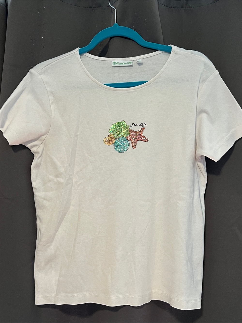 Sea Life Embroidered Shell Graphic Tee